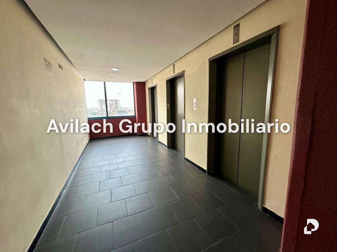 Oficina en Av. Bolívar Norte, Valencia – 2