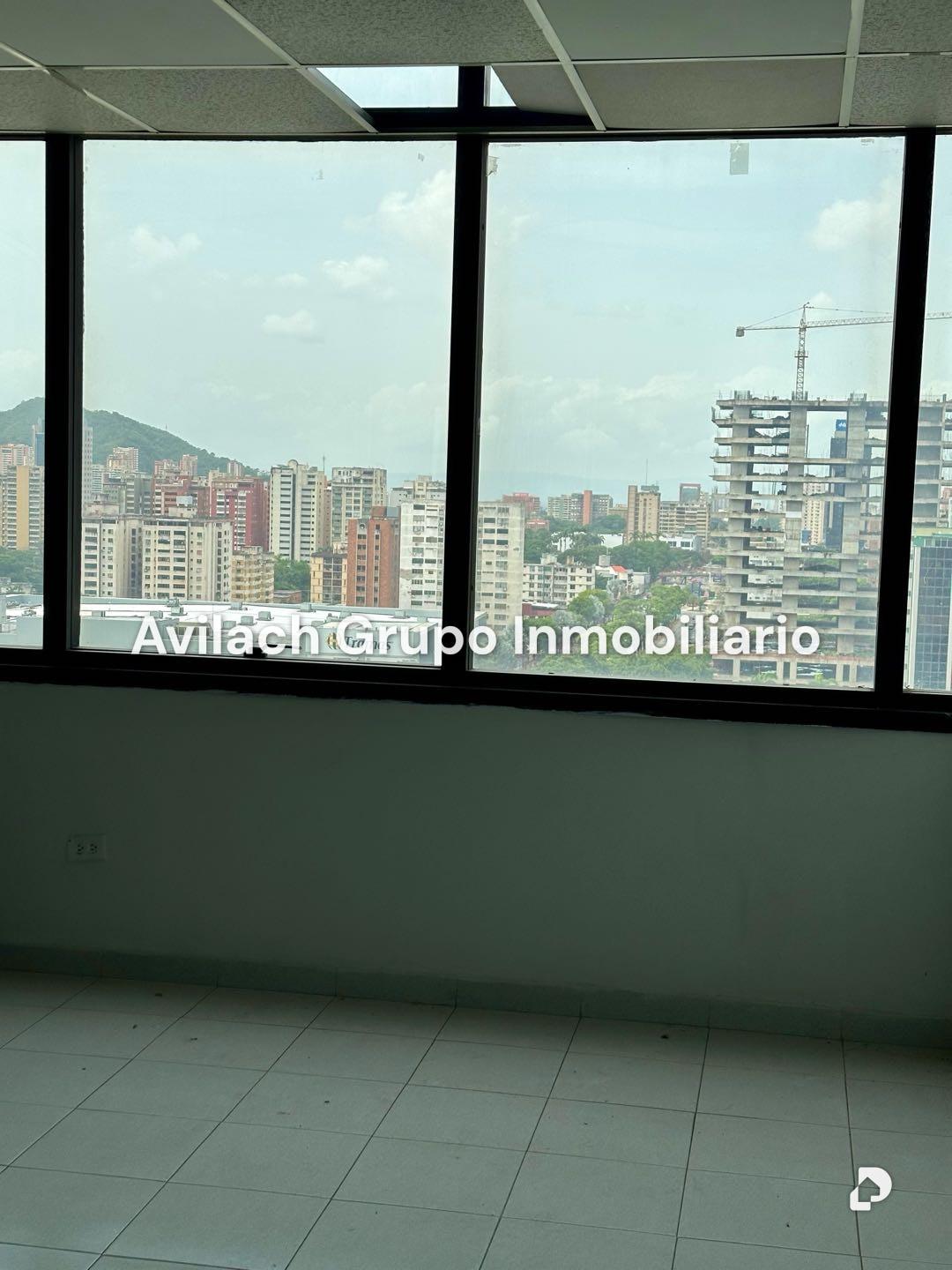 Oficina en Av. Bolívar Norte, Valencia – 4