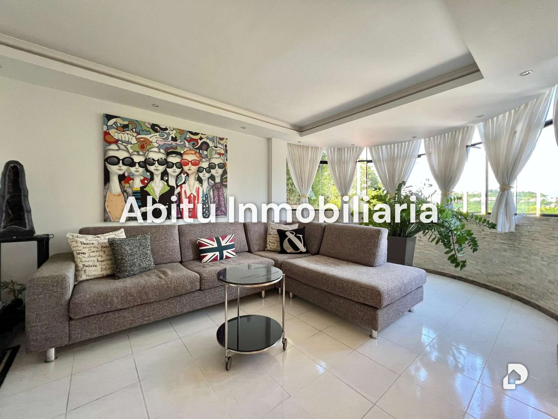 Casa en Cerro Verde, Caracas – 7