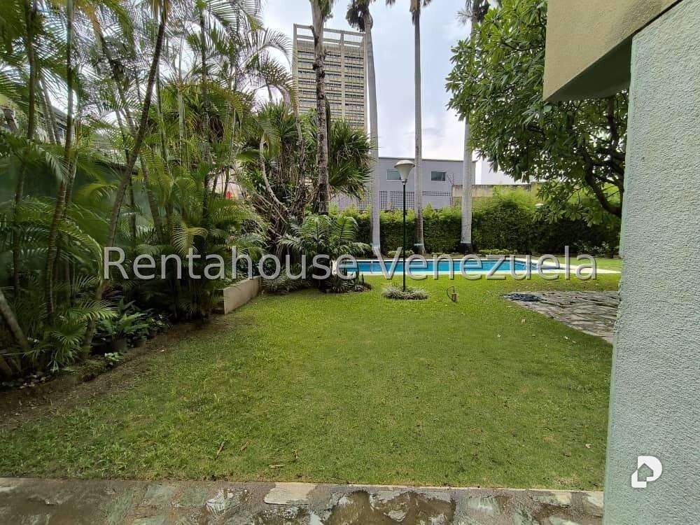 Apartamento en Altamira, Caracas – 16