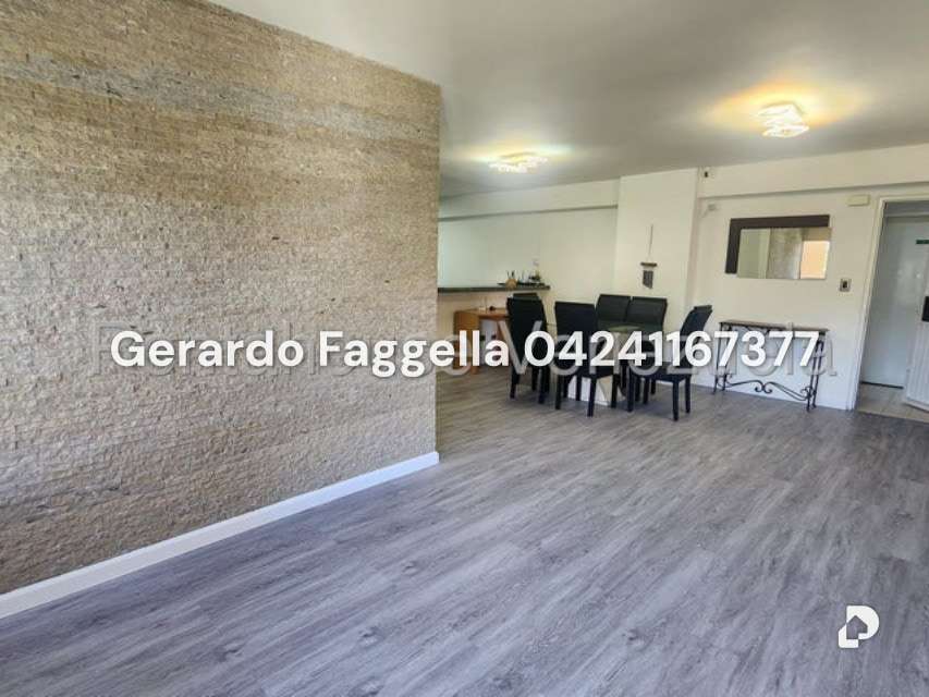 Apartamento en Manzanares, Caracas – 2