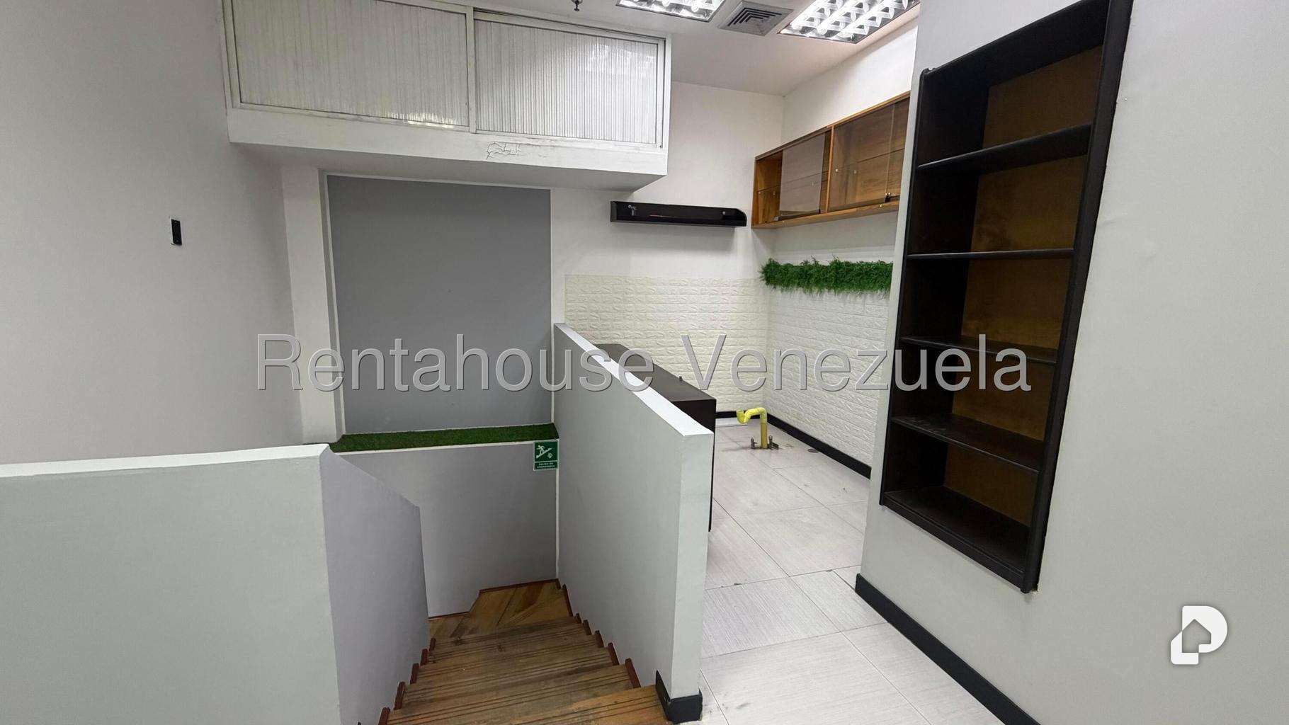 Local comercial en San Bernardino, Caracas – 34