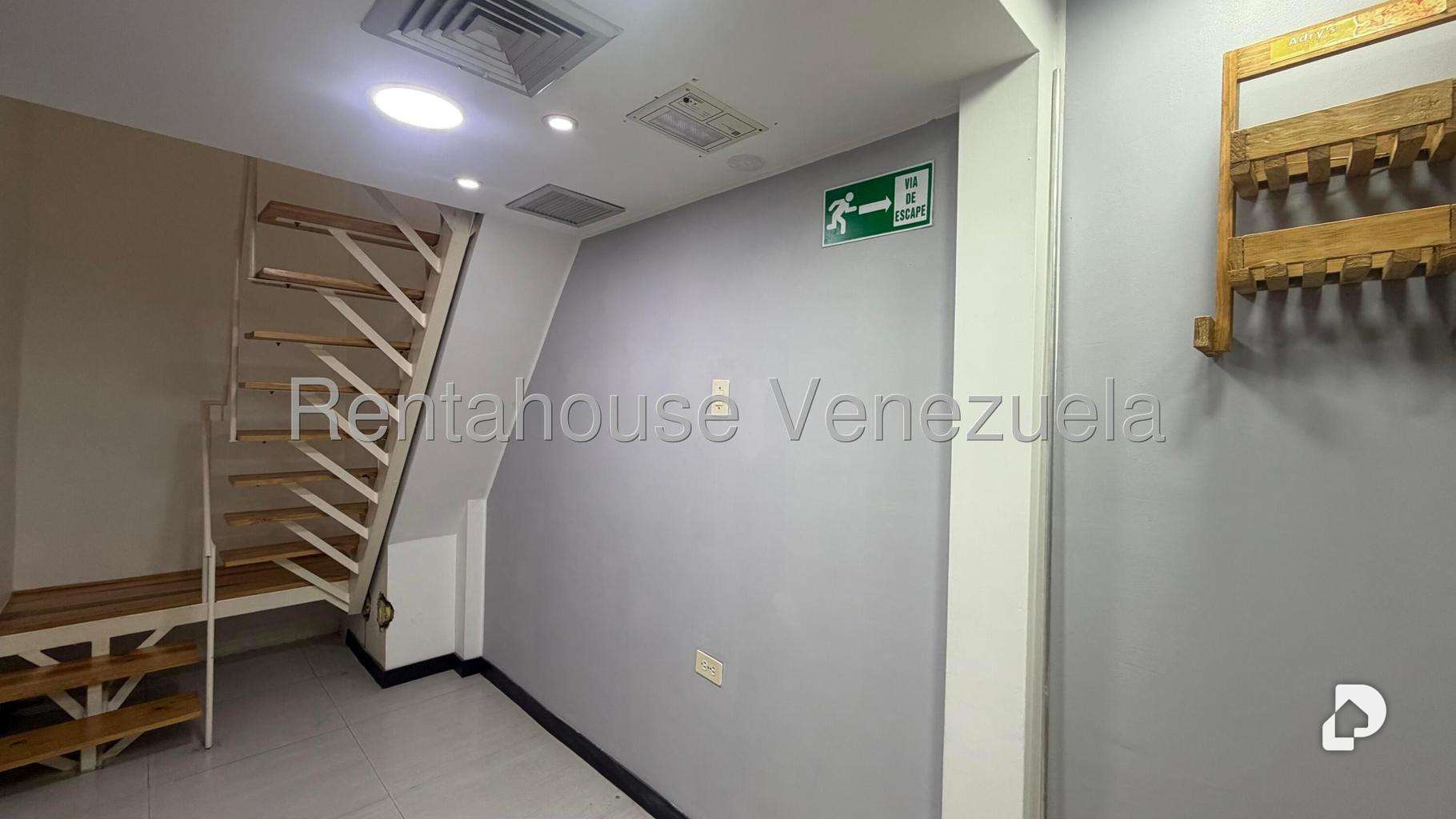 Local comercial en San Bernardino, Caracas – 44