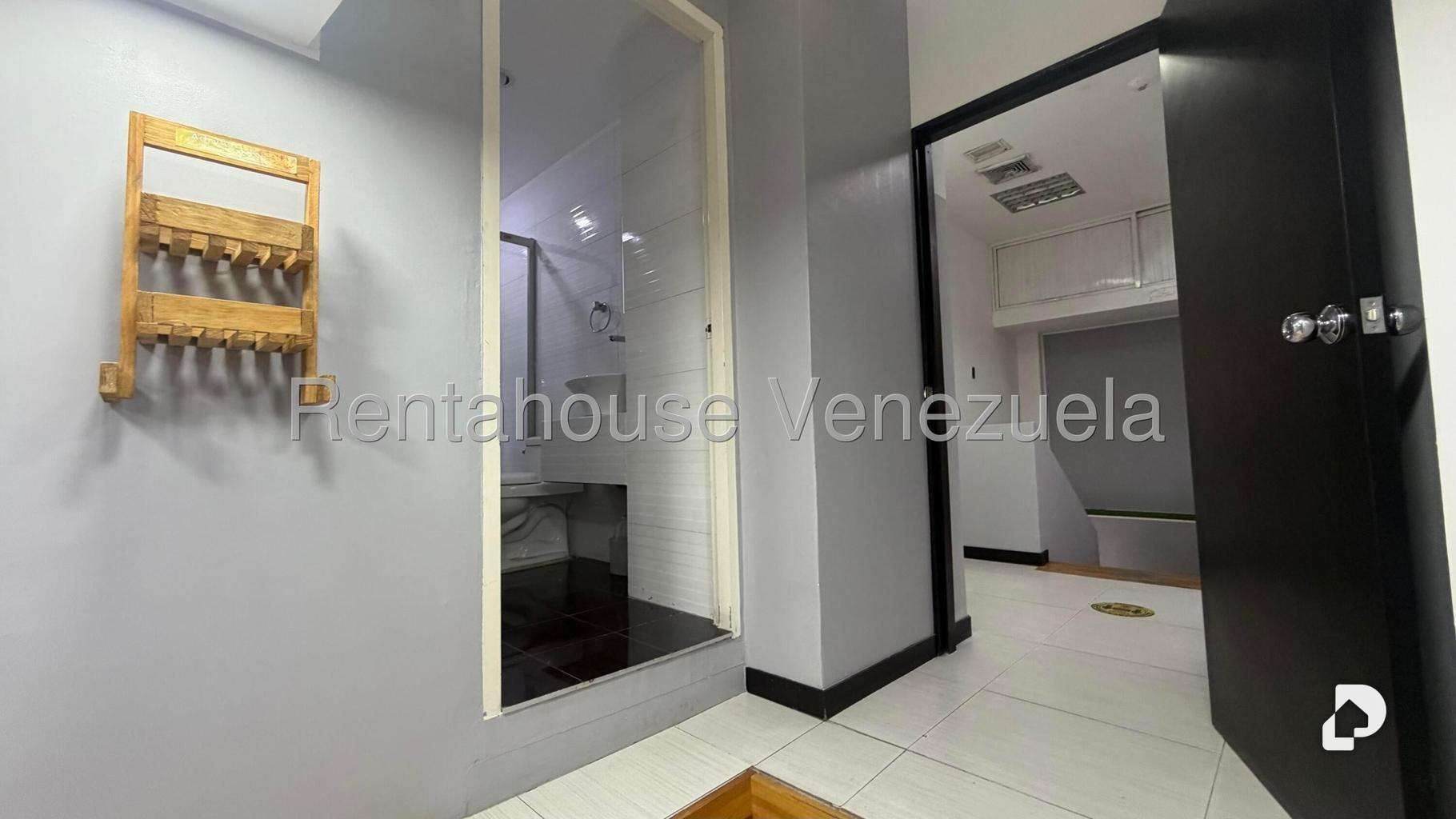 Local comercial en San Bernardino, Caracas – 45
