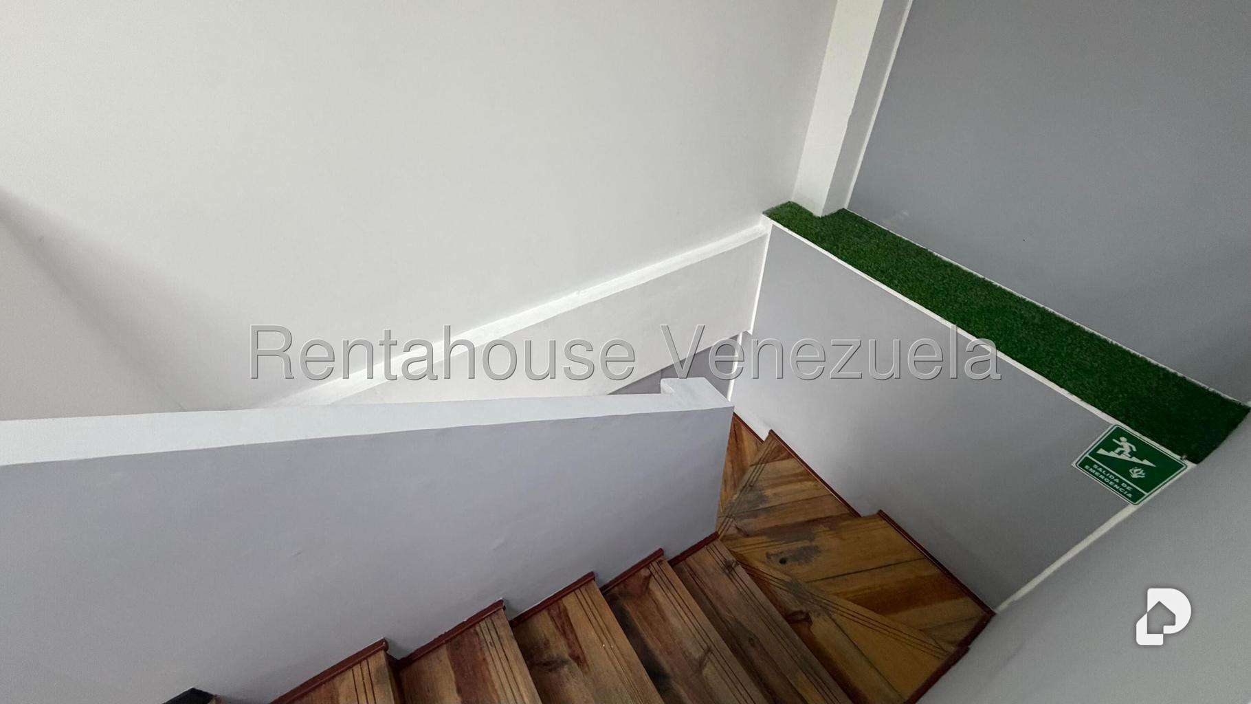 Local comercial en San Bernardino, Caracas – 22