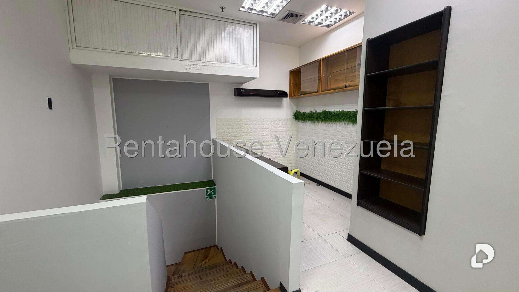 Local comercial en San Bernardino, Caracas – 33