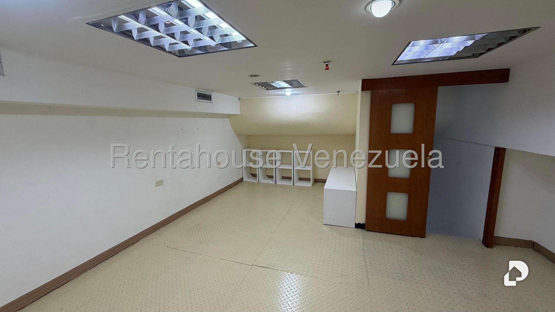 Local comercial en San Bernardino, Caracas – 50