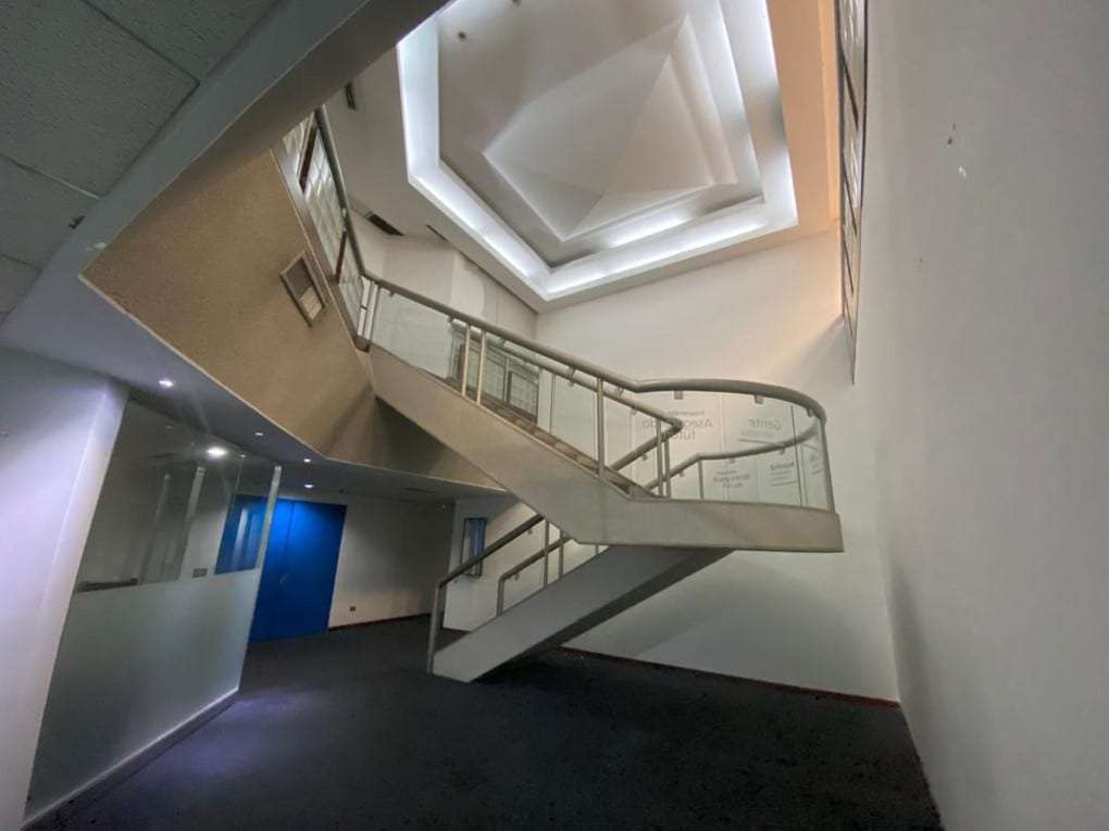 Oficina en El Rosal, Caracas - 1