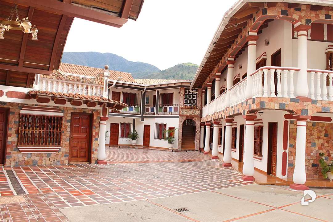 Edificio en Los Curos, Osuna Rodríguez – 20