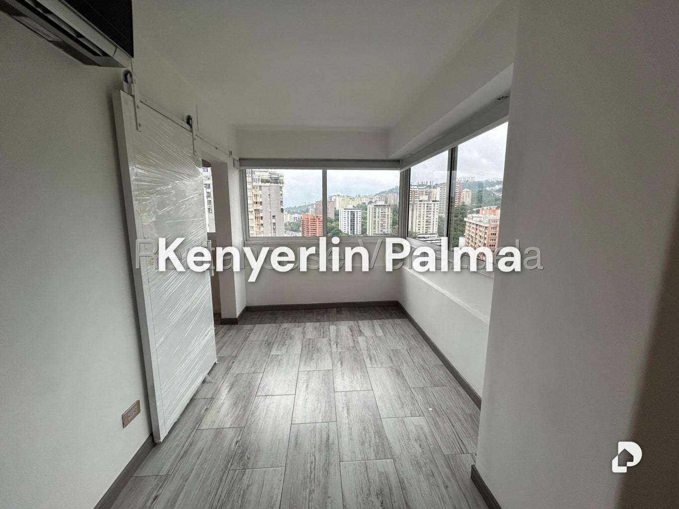 Apartamento en Santa Fe Sur, Caracas – 9