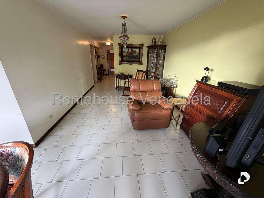 Apartamento en Chuao, Caracas – 3