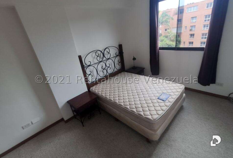 Apartamento en Campo Alegre, Caracas – 13