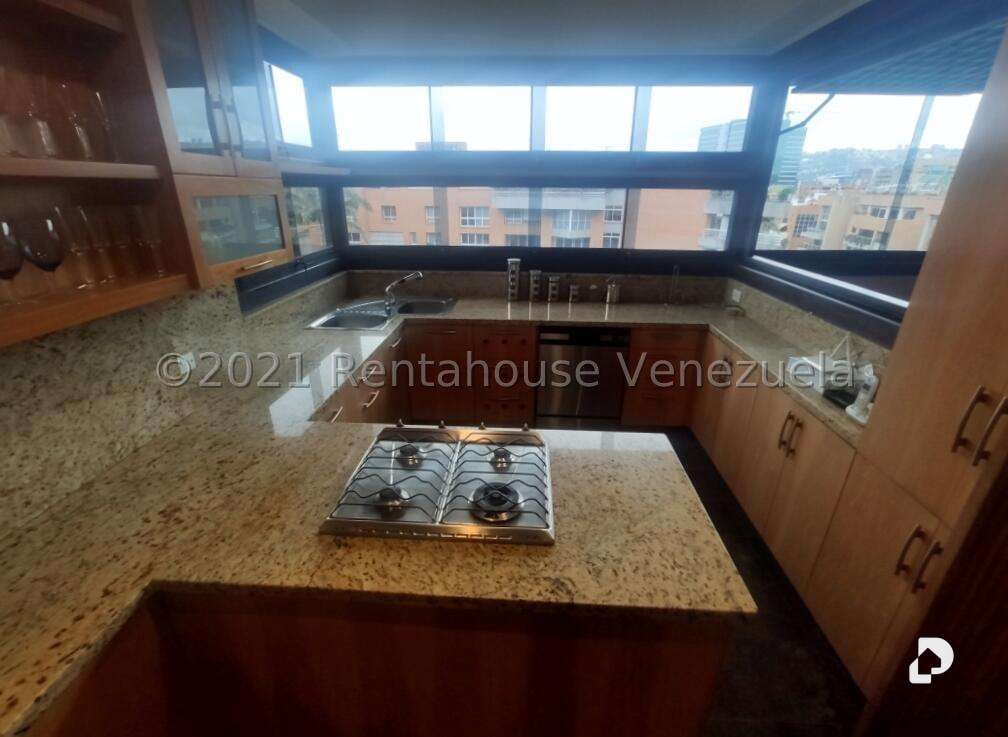 Apartamento en Campo Alegre, Caracas – 27