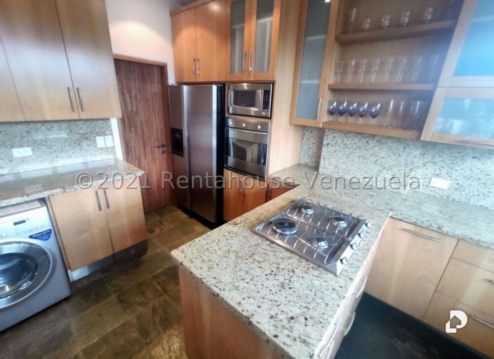 Apartamento en Campo Alegre, Caracas – 32