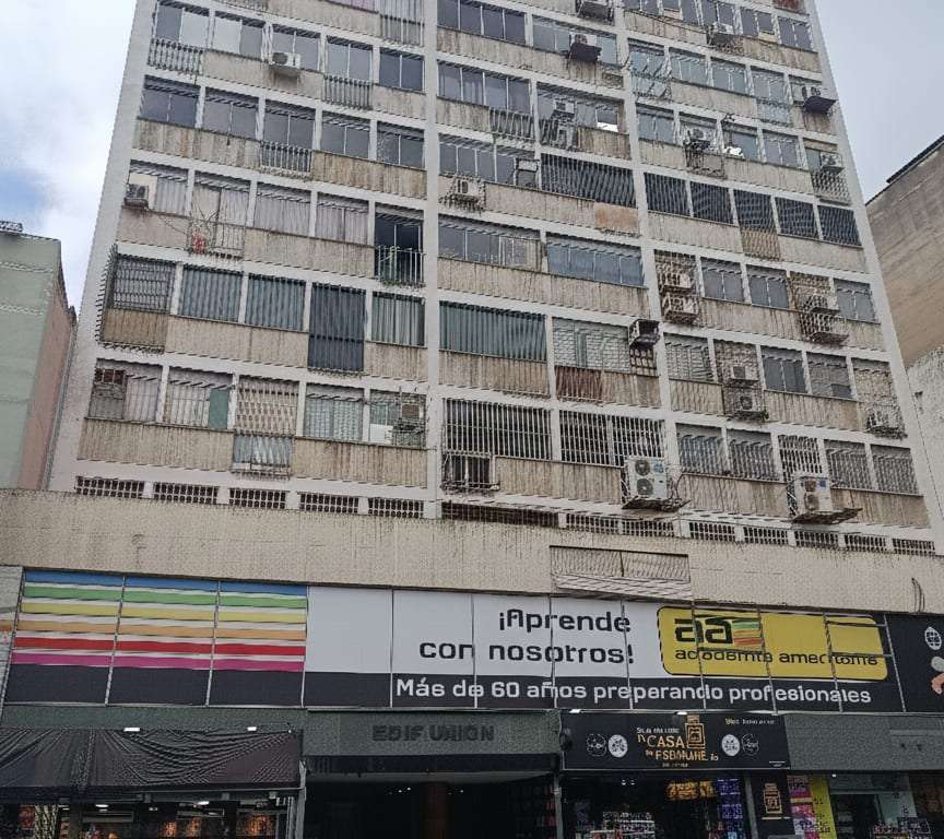 Oficina en Sabana Grande, Caracas - 1