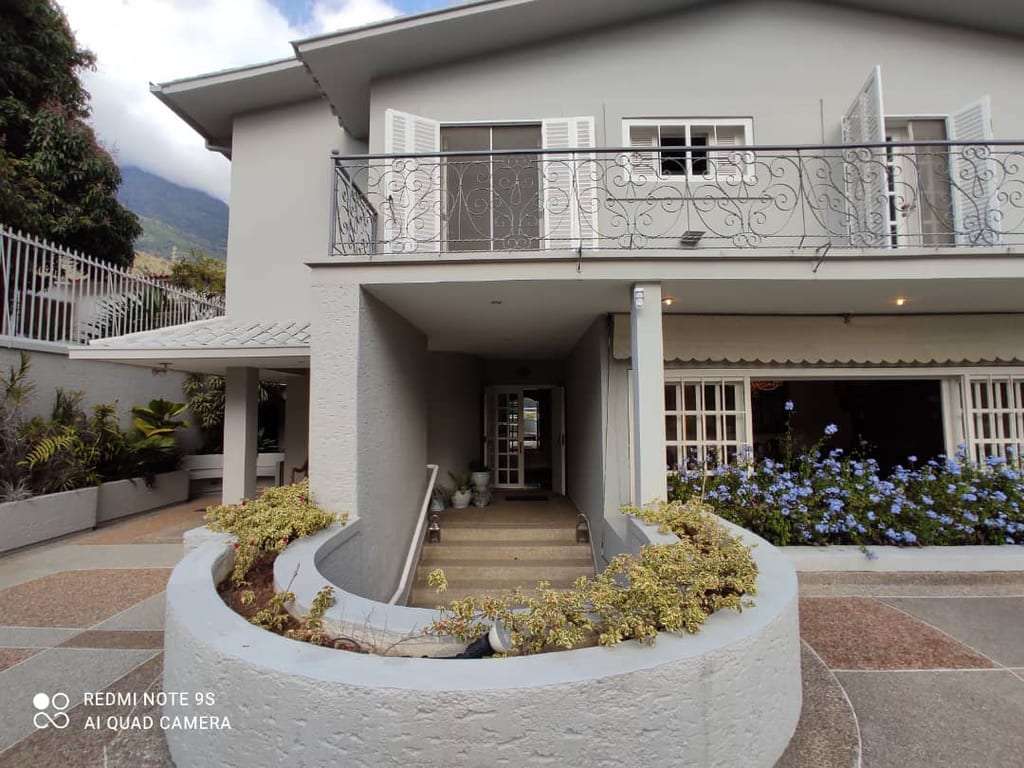 Casa en Altamira, Caracas - 1
