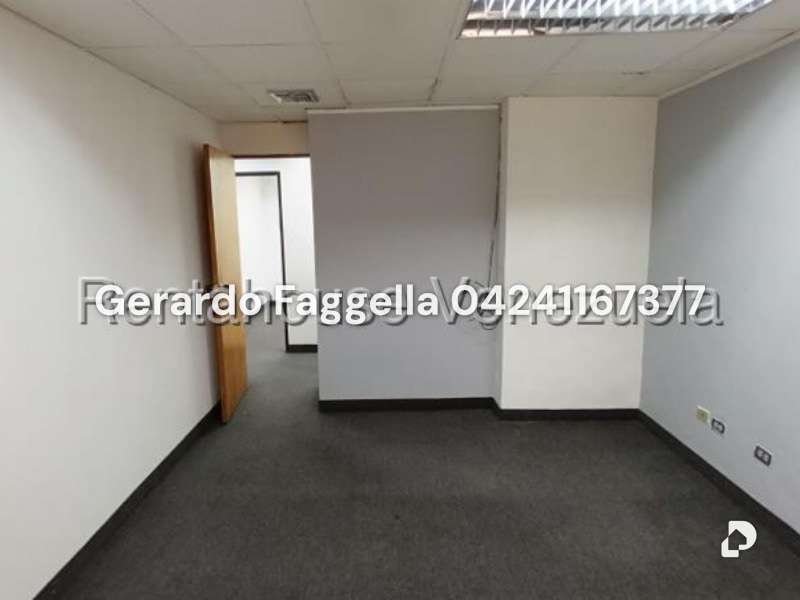 Oficina en Chuao, Caracas – 8