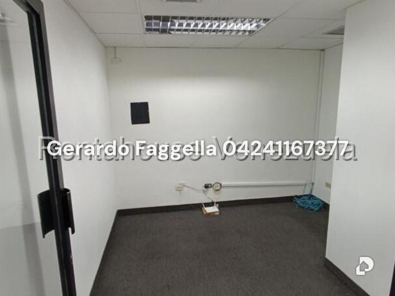 Oficina en Chuao, Caracas – 5
