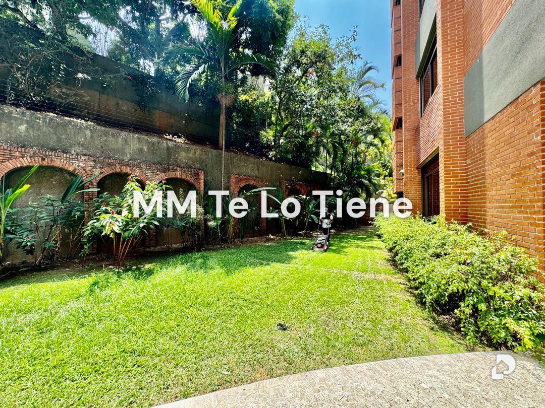 Apartamento en Altamira, Caracas – 1