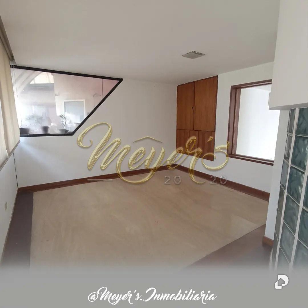 Apartamento en Caracas – 4