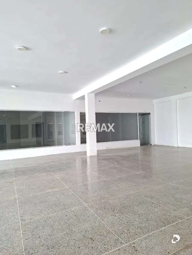 Local comercial en El Perú, San Francisco – 11