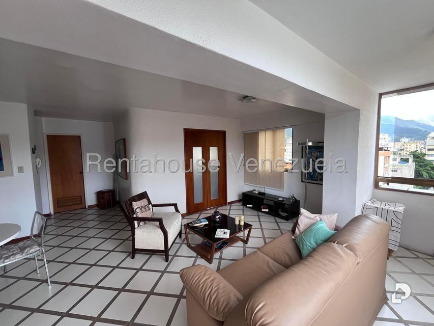 Apartamento en Los Palos Grandes, Caracas – 3