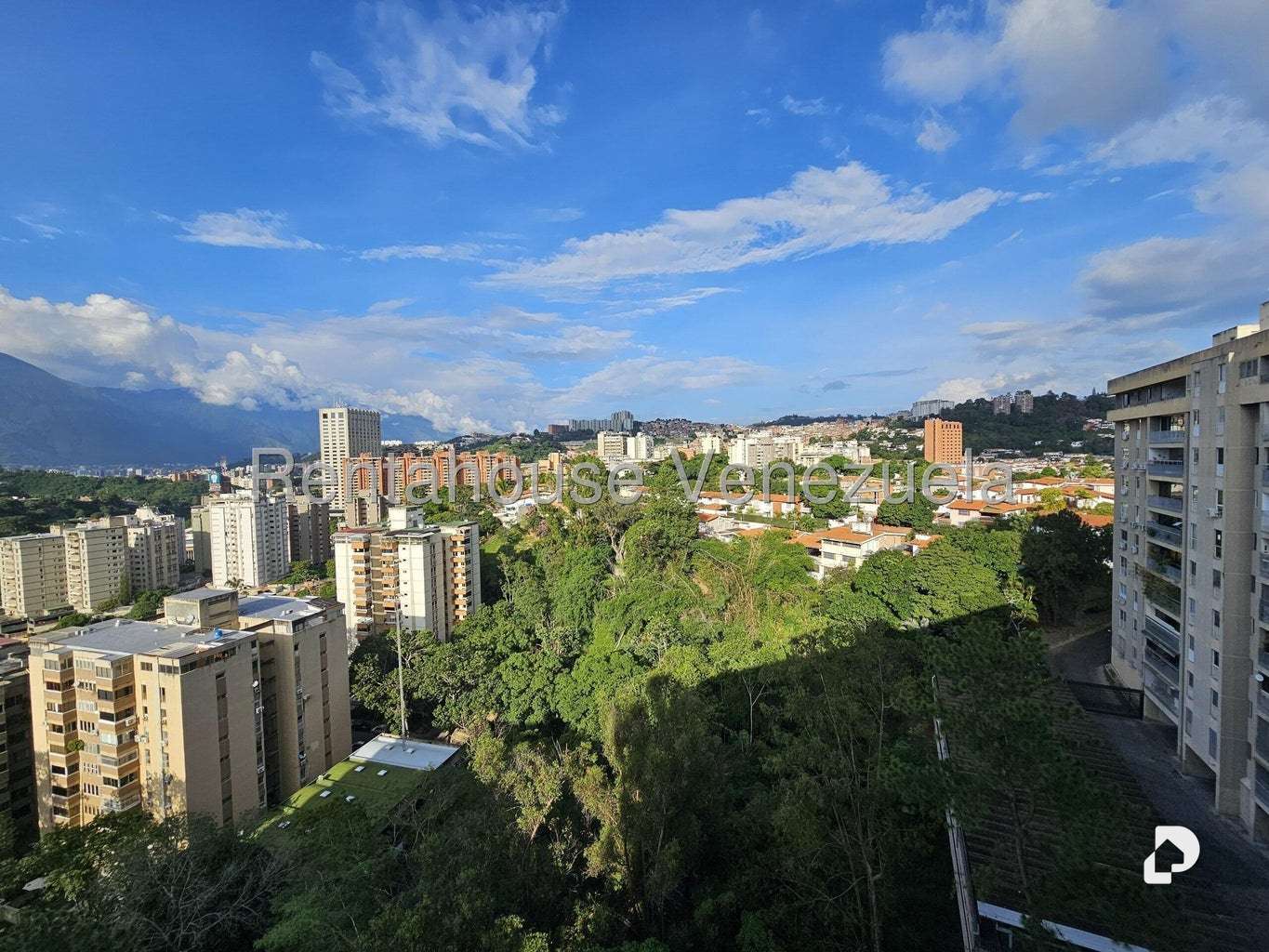Apartment in Terrazas del Club Hípico, Caracas – 12