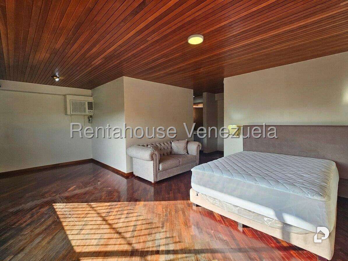 Apartment in Terrazas del Club Hípico, Caracas – 21