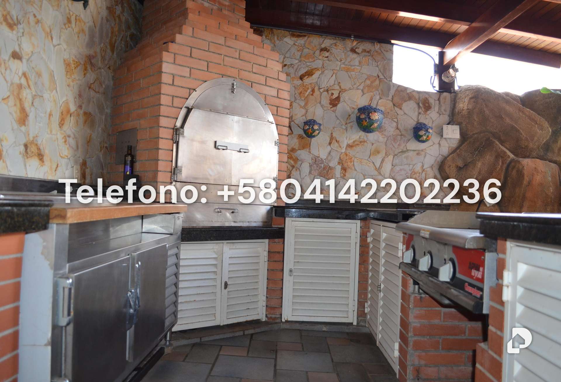 Casa en Alto Prado, Caracas – 12