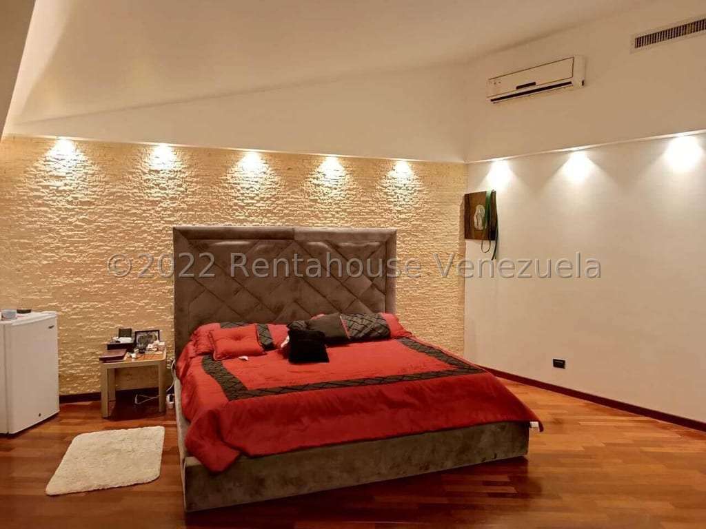 Casa en Altos de Guataparo, Valencia
