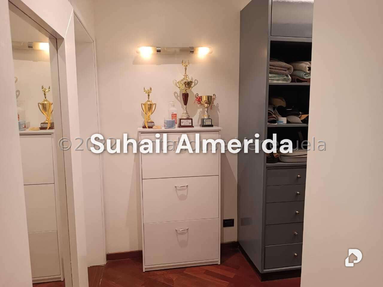 Casa en Altos de Guataparo, Valencia – 35