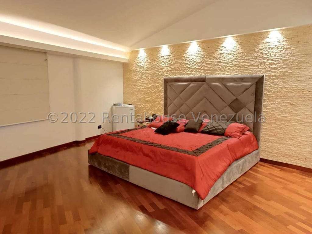Casa en Altos de Guataparo, Valencia