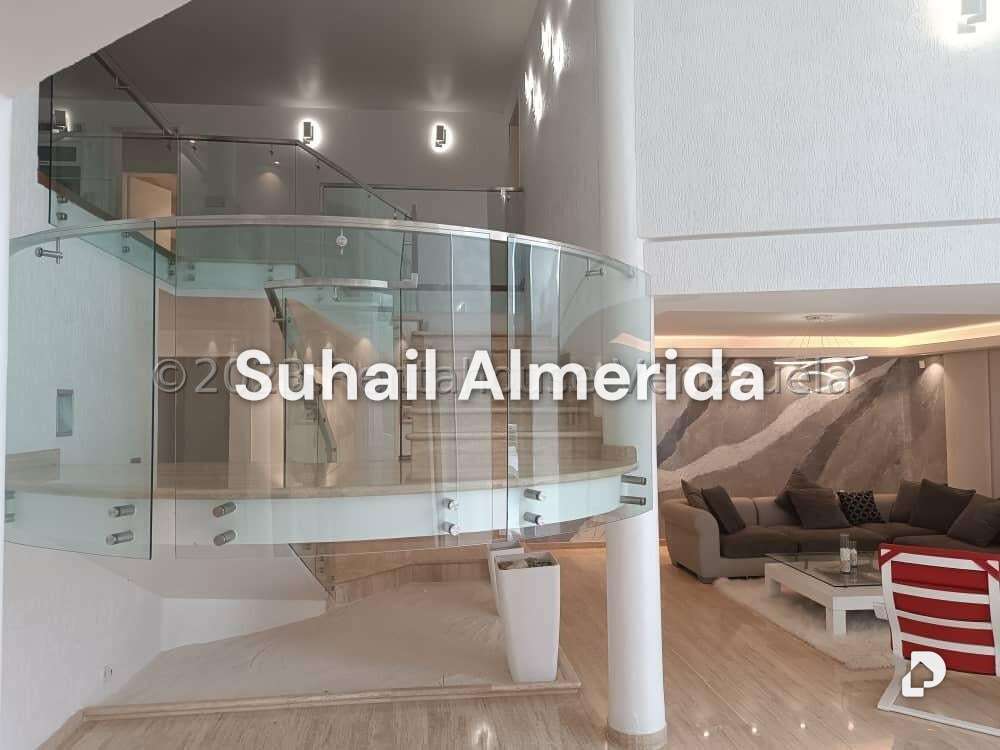 Casa en Altos de Guataparo, Valencia – 8