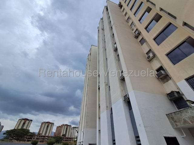 Apartamento en La Granja I, Naguanagua - 1