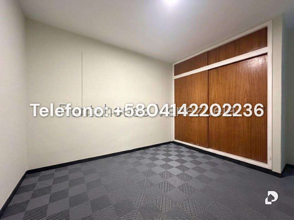 Casa en La California Norte, Caracas – 14