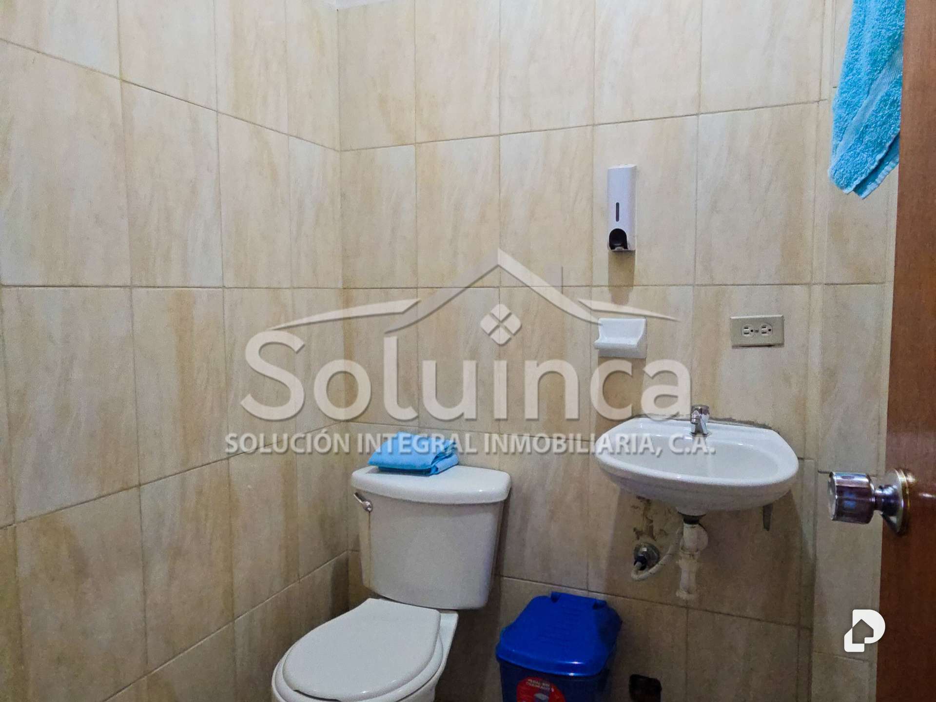 Local comercial en Manzano Bajo, Ejido – 16
