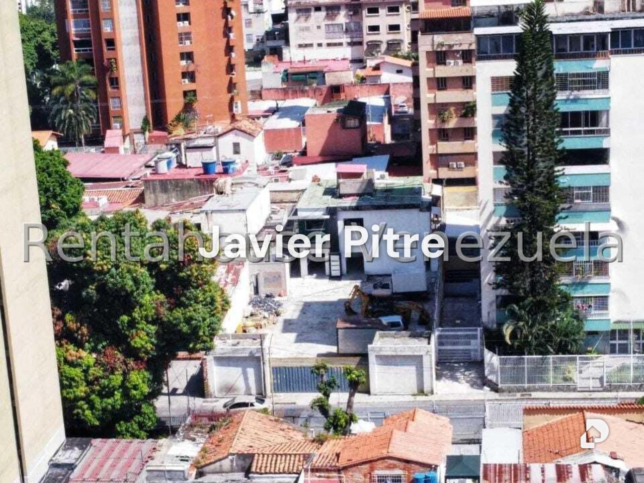 Edificio en La Florida, Caracas – 4