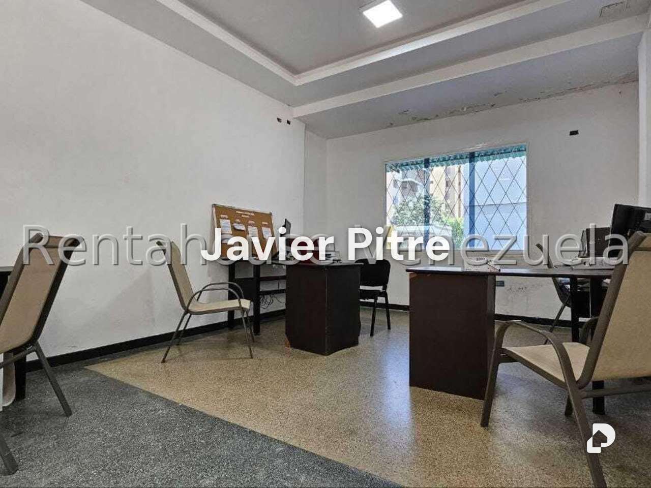 Edificio en La Florida, Caracas – 19