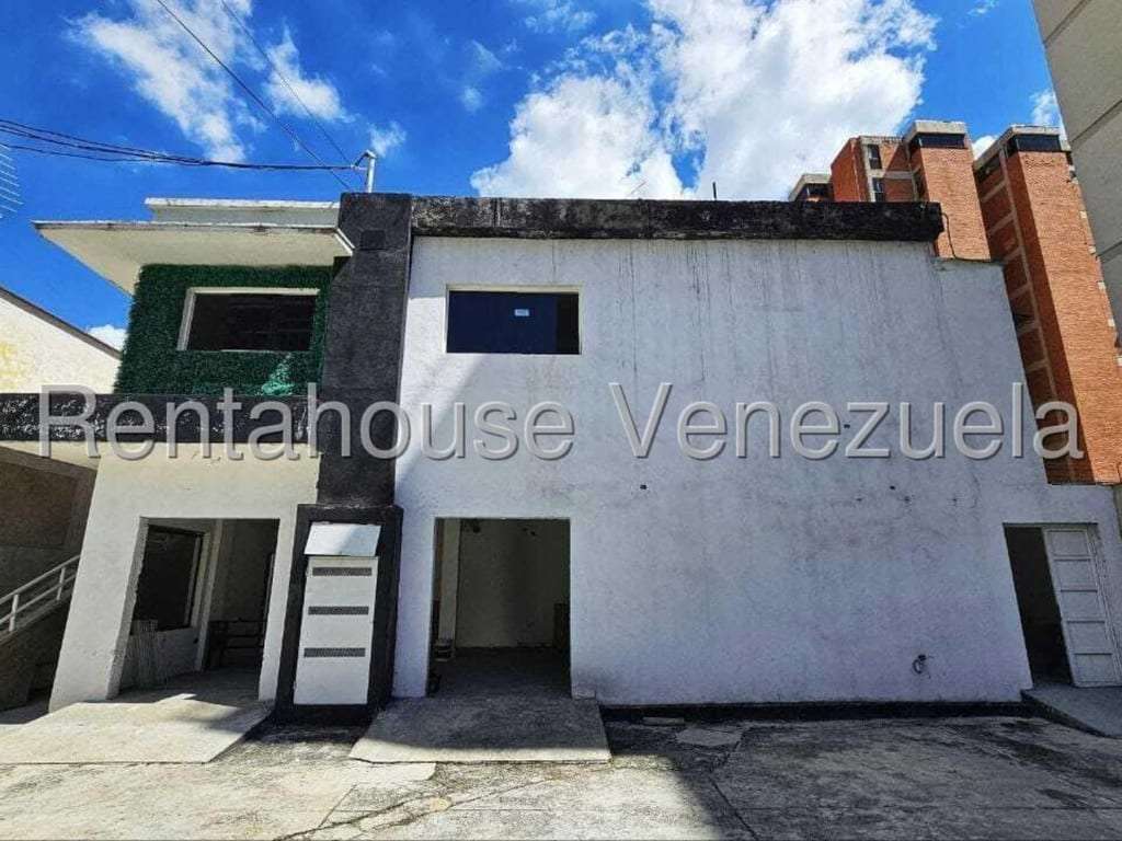 Building in La Florida, Caracas - 1