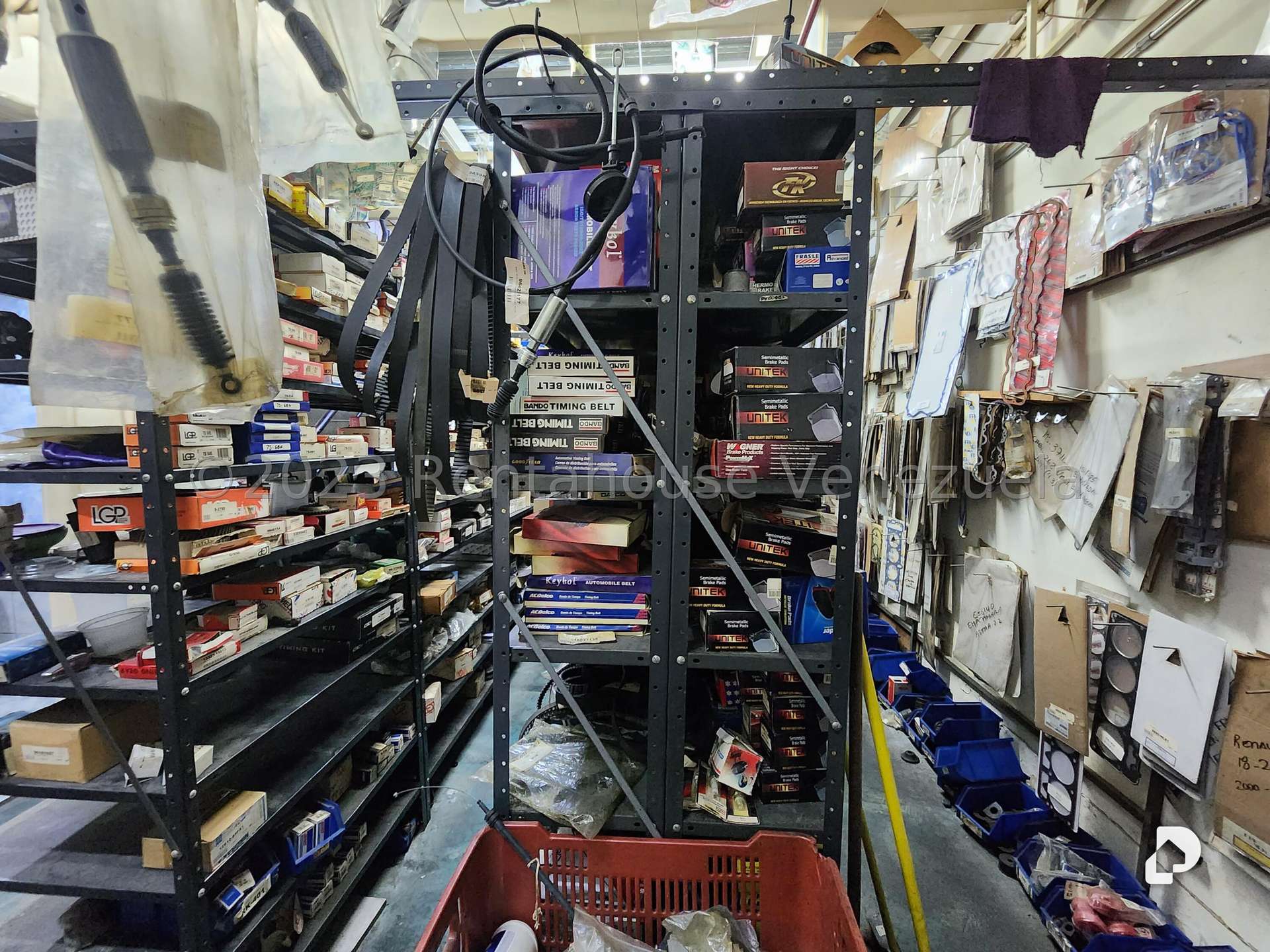 Local comercial en Bello Monte, Caracas – 9