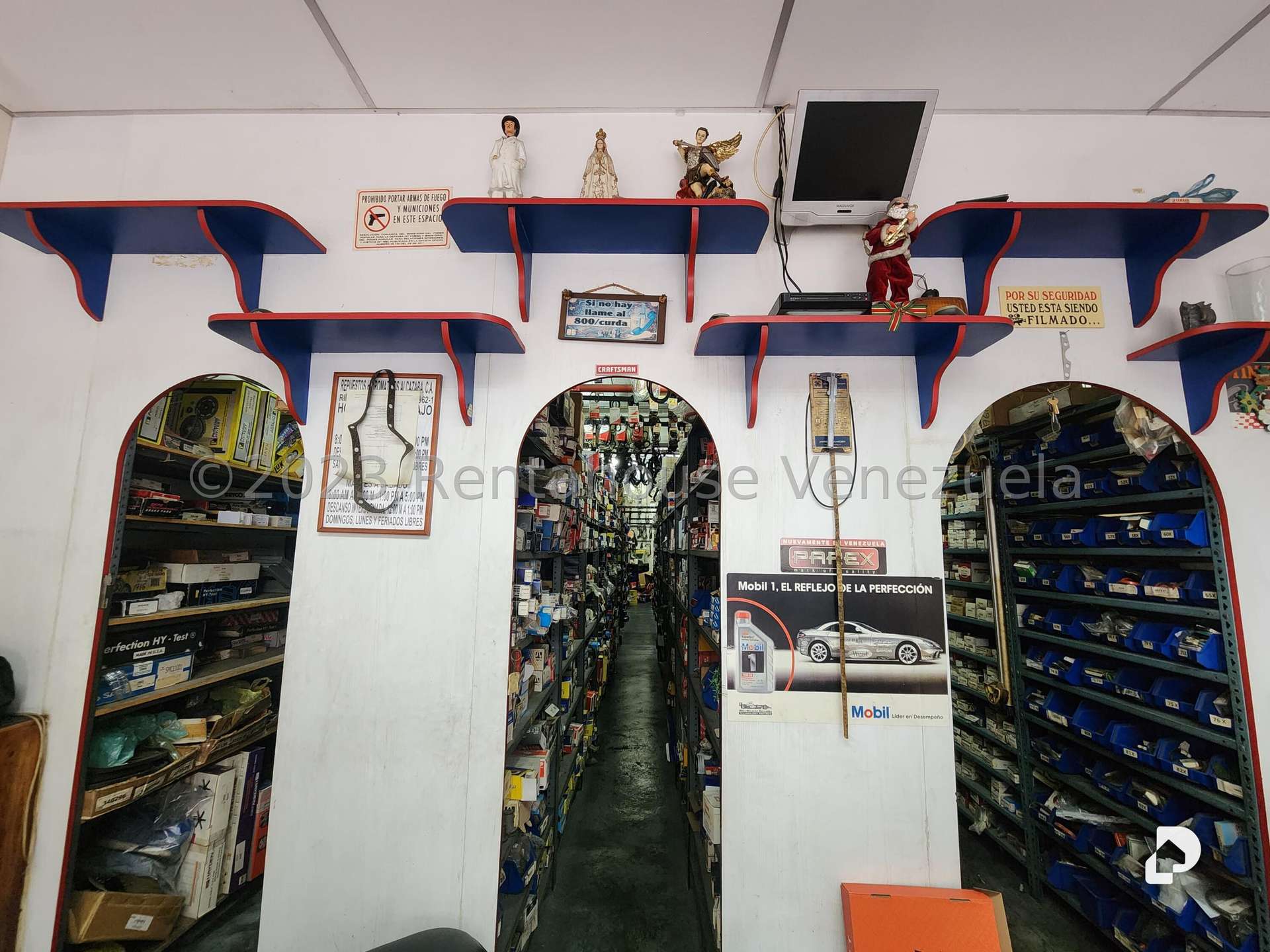 Local comercial en Bello Monte, Caracas – 5