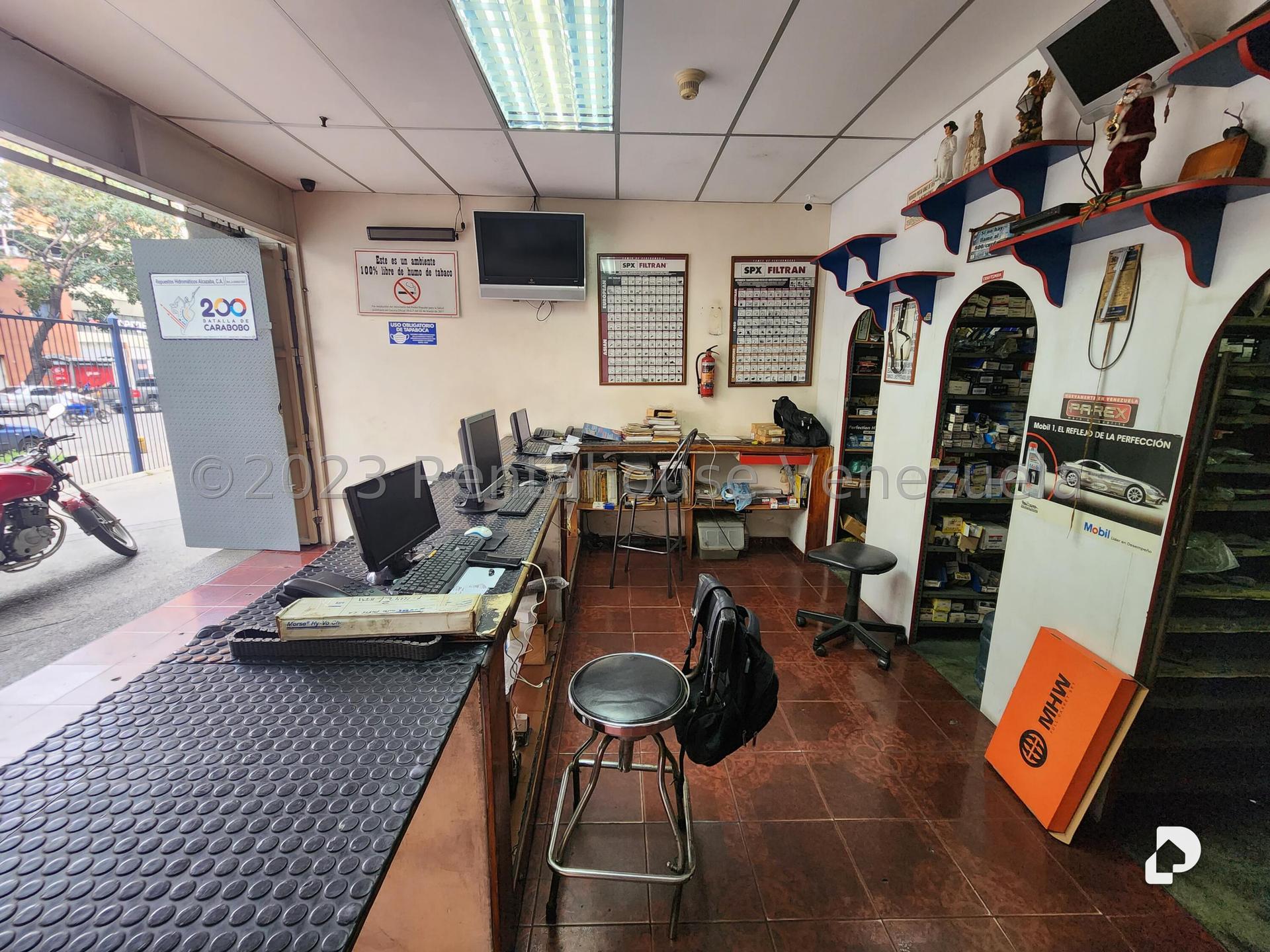 Local comercial en Bello Monte, Caracas – 4