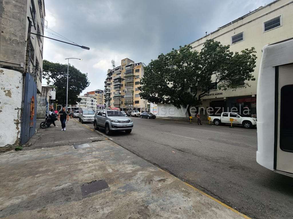 Local comercial en Bello Monte, Caracas