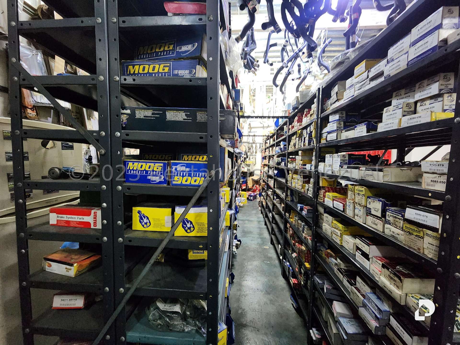 Local comercial en Bello Monte, Caracas – 8