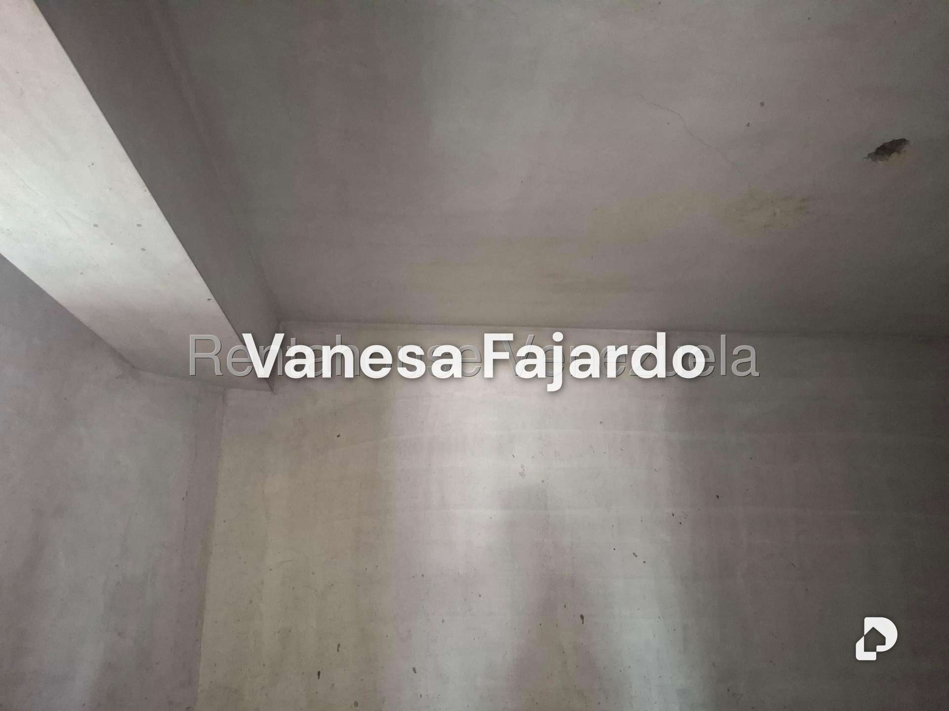 Apartamento en El Rosal, Caracas – 24