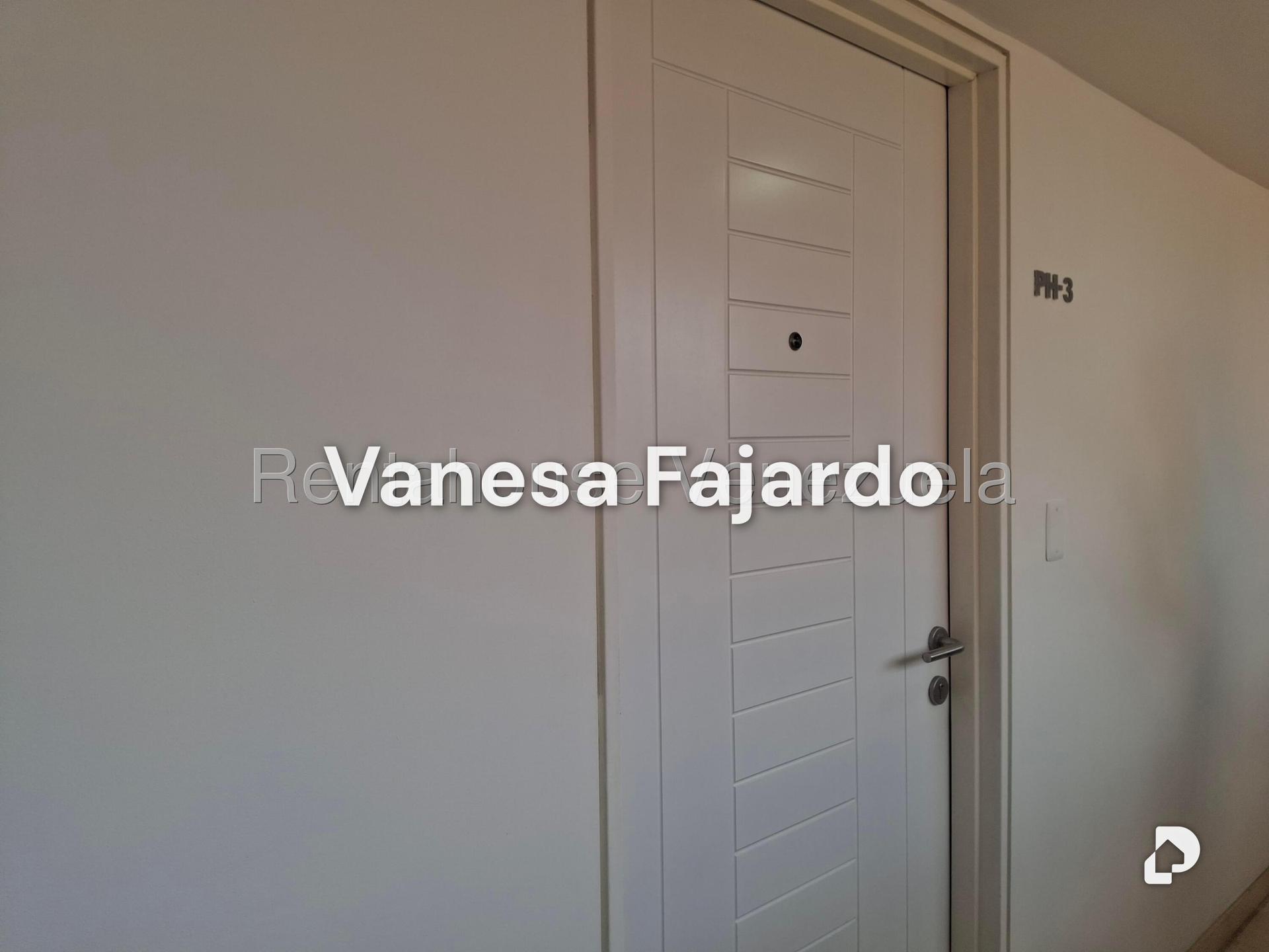 Apartamento en El Rosal, Caracas – 2