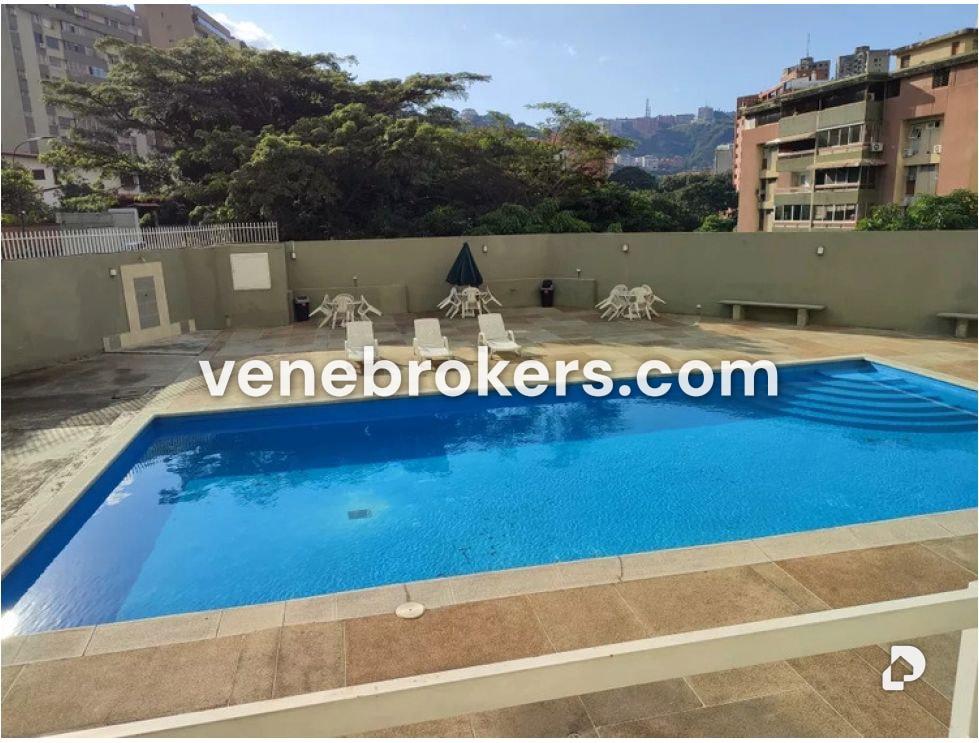 Apartamento en Santa Fe Norte, Caracas – 2