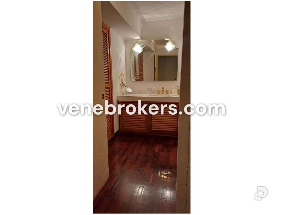 Apartamento en Santa Fe Norte, Caracas – 12