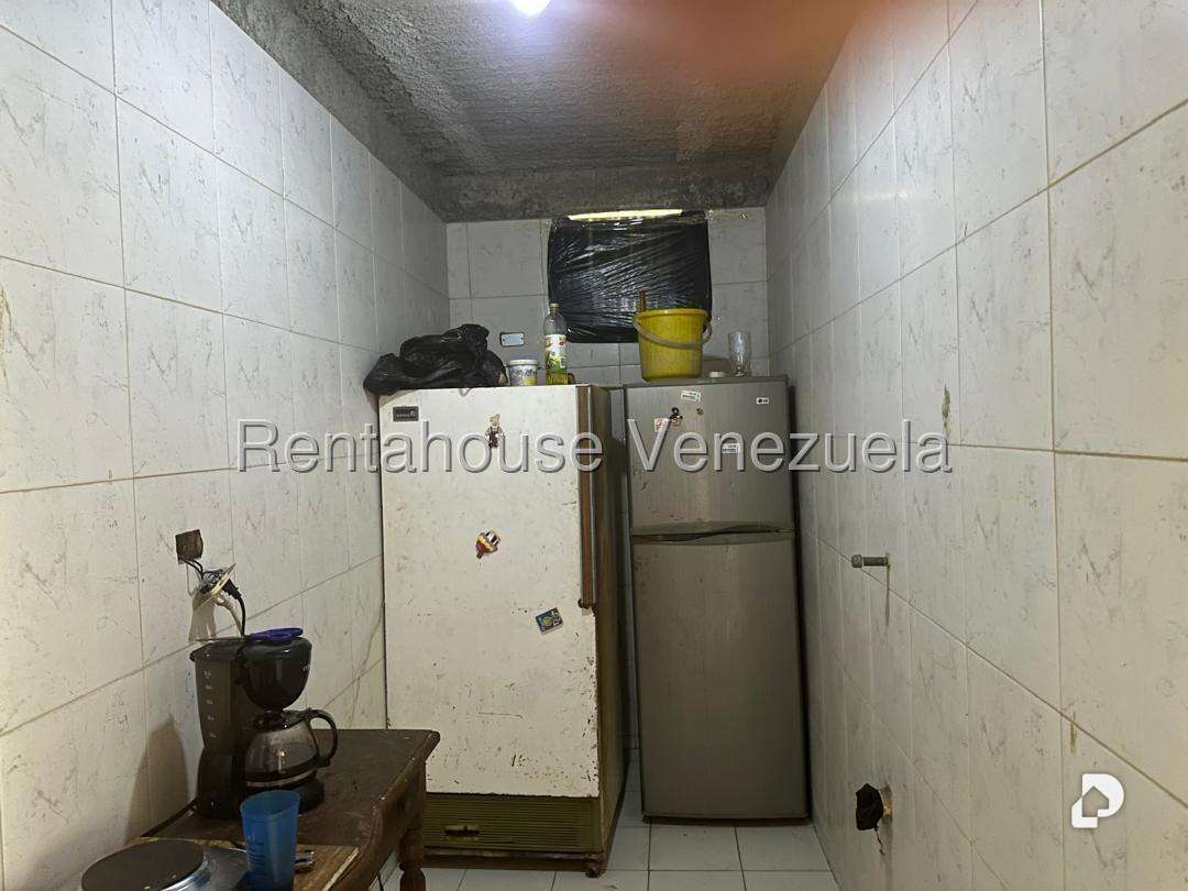 Casa en Alta Florida, Caracas – 35
