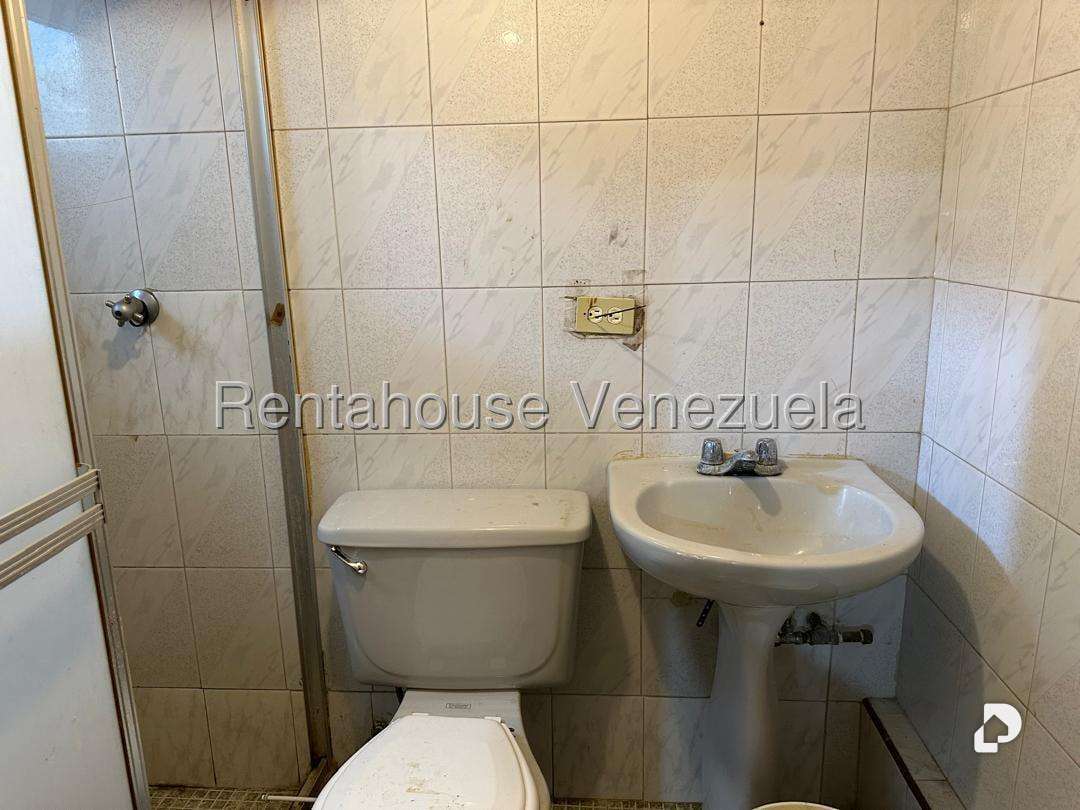 Casa en Alta Florida, Caracas – 33